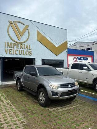 MITSUBISHI L200 TRITON 3.2 GLX 4X4 CD 16V TURBO INTERCOLER DIESEL 4P MANUAL